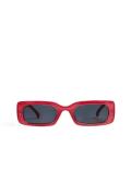 NA-KD Accessories Resirkulerte solbriller med bred retrolook - Red