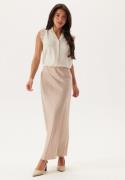 SELECTED FEMME Slfviva Sl Sun Ruffle Top Sandshell 42