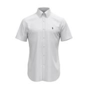 Polo Shirt Oppdater garderoben din med denne spesialtilpassede poloskj...