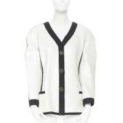 Pre-owned Hvit polyester Chanel jakke