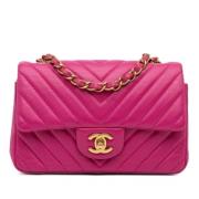 Pre-owned Rosa skinn Chanel Crossbody veske