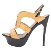 Pre-owned Beige skinn Giuseppe Zanotti Sandaler