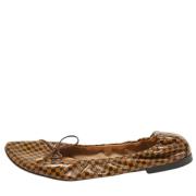 Pre-owned Brunt lerret Louis Vuitton Flats