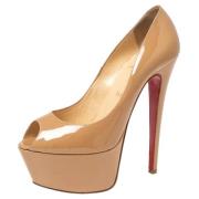 Pre-owned Beige skinn Christian Louboutin haeler