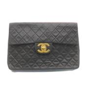 Pre-owned Svart skinn Chanel skulderveske