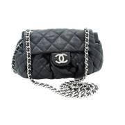 Pre-owned Svart skinn Chanel skulderveske
