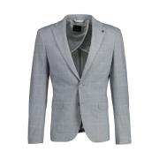 Lys grå dress med subtilt rutemønster