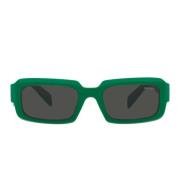Rektangulære solbriller med grønt mango-ramme og mørkegrå linser
