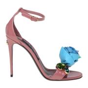 Rosa patentlær sandaler med blomsterbroderi