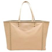 Pre-owned Leather totes