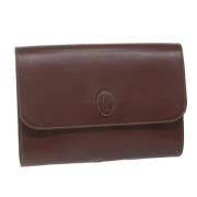 Pre-owned Leather clutches