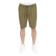 Militærgrønne Bermuda-shorts for menn