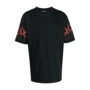 Flame Print Svart T-skjorte
