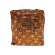 Pre-owned Metallisk stoff Louis Vuitton skuldervesker