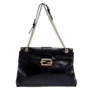 Pre-owned Leather fendi-bags