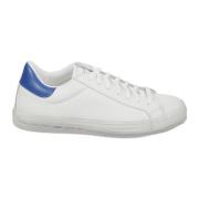 Hvite skinn sneakers med blå detalj