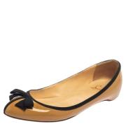 Pre-owned Leather flats