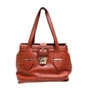 Pre-owned Leather shoulder-bags