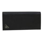 Pre-owned Leather wallets