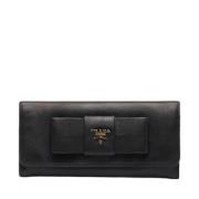 Pre-owned Leather wallets