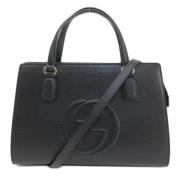 Pre-owned Leather handbags