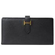 Pre-owned Leather wallets