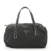 Pre-owned Leather handbags