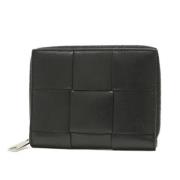 Pre-owned Leather wallets