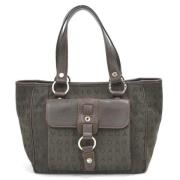 Pre-owned Fabric handbags