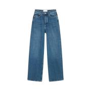 Loose Fit Wide Leg Jeans