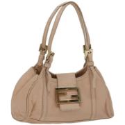 Pre-owned Leather handbags