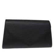 Pre-owned Leather clutches