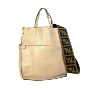 Pre-owned Leather fendi-bags