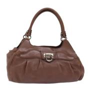 Pre-owned Leather handbags