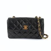 Pre-owned Leather chanel-bags