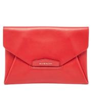 Pre-owned Leather clutches