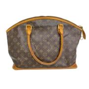 Pre-owned Fabric handbags