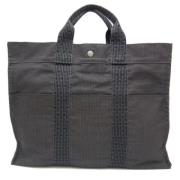 Pre-owned Canvas handbags