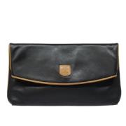 Pre-owned Leather clutches