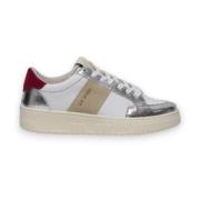 Hvite Sølv Skinn Sneakers Trendy Stil