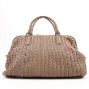 Pre-owned Leather handbags