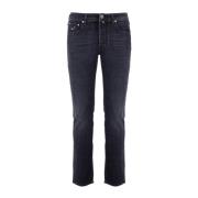 Stretch bomullsslim fit jeans med skyllvask