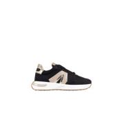 Svart Gull Runner Sneakers