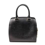 Pre-owned Leather handbags