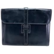 Pre-owned Leather clutches