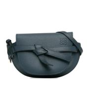 Pre-owned Leather shoulder-bags