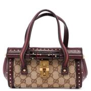 Pre-owned Leather handbags