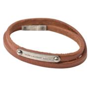 Pre-owned Leather bracelets