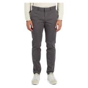 Slim Fit Chinos med knappelukking