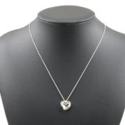 Pre-owned Silver necklaces